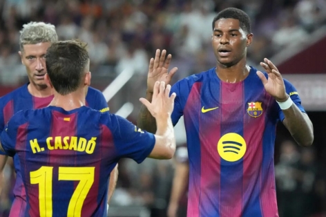 Rashford ra mắt Barcelona, truyền thông Tây Ban Nha thốt lên một điều