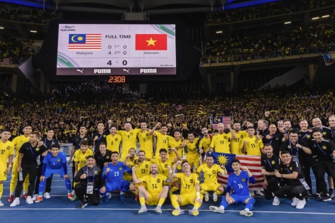 Truyền thông Malaysia gọi trận thắng Việt Nam 4-0 là khoảnh khắc đẹp nhất 2025
