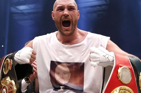 Động thái bất ngờ của Tyson Fury trước trận tái đấu tâm điểm với Oleksandr Usyk