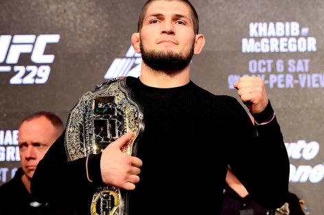 Khabib Nurmagomedov nhắc tên Conor McGregor trong phát ngôn tranh cãi