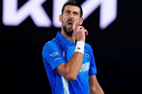 Djokovic thừa nhận xấu hổ với chính mình