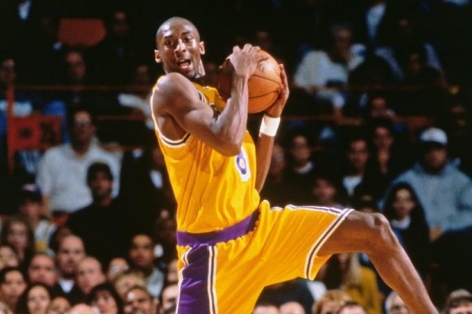 Áo đấu của Kobe Bryant được đấu giá lên tới hàng triệu đô la