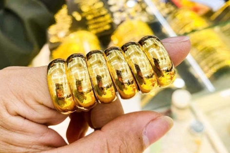 Giá vàng hôm nay chiều 13/5: SJC lấy lại đà tăng, thị trường khởi sắc