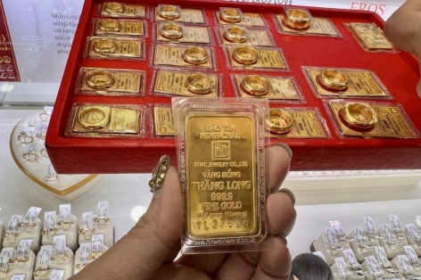 Giá vàng hôm nay trưa 29/5: Sắc đỏ trên diện rộng