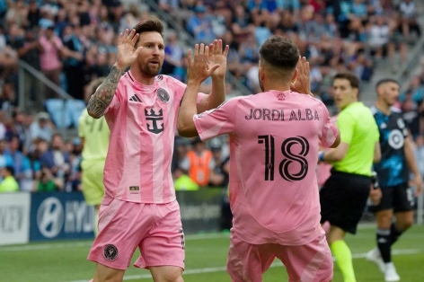 Inter Miami đón tin vui từ Messi và Alba