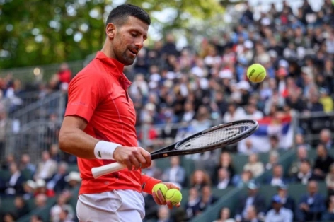Djokovic du hí Croatia cùng cựu sao Real Madrid