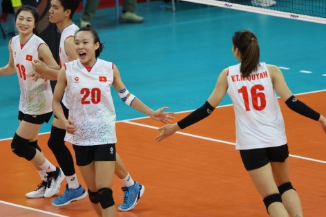 Trực tiếp bóng chuyền nữ Việt Nam 1-0 Singapore: Bất ngờ thú vị ở set 2