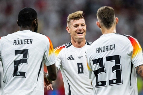 Kroos nói lời thật lòng về Rudiger trước thềm đối đầu Tây Ban Nha