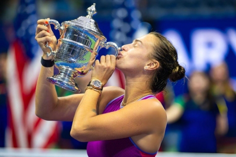 Vượt ải Pegula, Sabalenka lần đầu đăng quang US Open