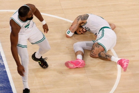 Jayson Tatum chấn thương nặng, Boston Celtics dễ thành cựu vương NBA