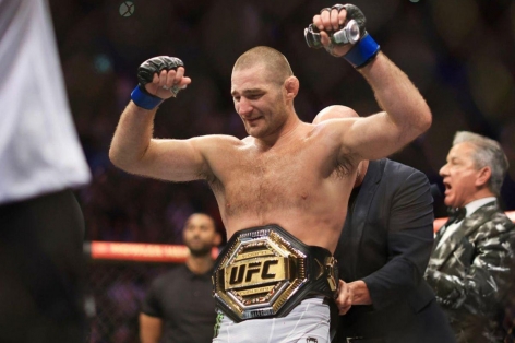 Ẩu đả kịch liệt, cựu vương UFC bị đình chỉ thi đấu