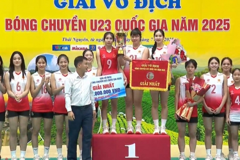 Trao giải tập thể, cá nhân giải bóng chuyền U23 quốc gia 2025