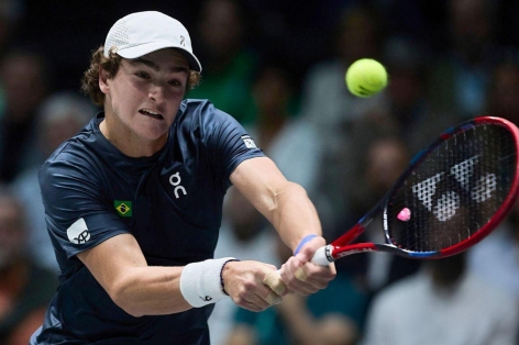 Sao trẻ số 1 tennis thế giới dừng bước khó tin trận ra quân Rogers Cup 2025
