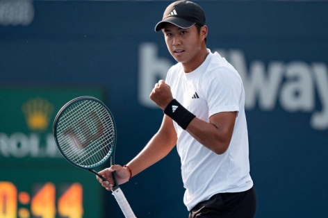 Hạ khổng lồ tennis cao 2m11, Learner Tien lọt vòng 1/8 Rogers Cup 2025