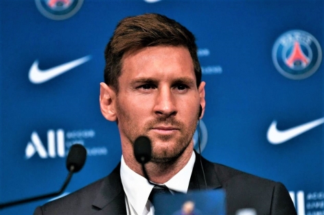 Messi đàm phán với 'ông lớn' châu Âu, tiết lộ luôn thời hạn hợp đồng
