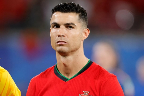Khởi đầu tịt ngòi, rộ tin Ronaldo sẽ phải ngồi dự bị tại Euro 2024