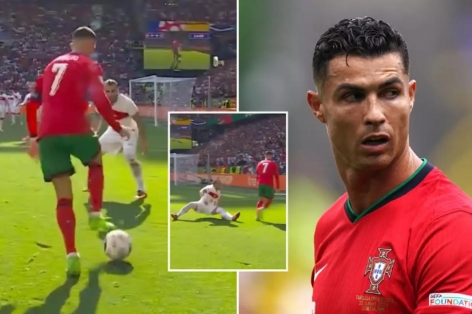 Ronaldo xử lý đi vào lòng người, biến hậu vệ Thổ Nhĩ Kỳ thành 'gã hề'