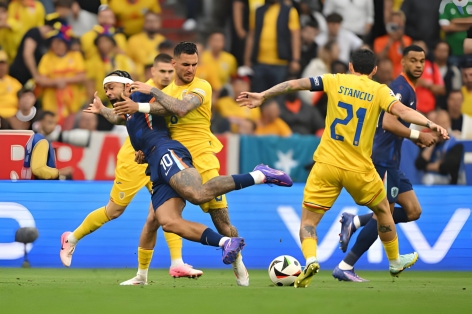 Trực tiếp Hà Lan 1-0 Romania: Gakpo tỏa sáng
