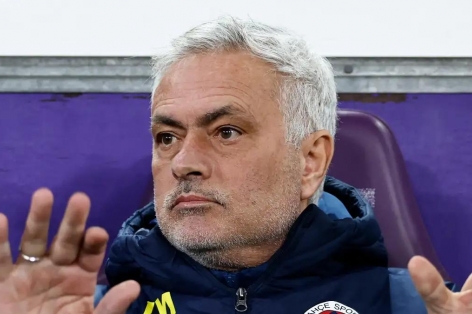 Galatasaray khởi kiện hình sự đối với HLV Jose Mourinho