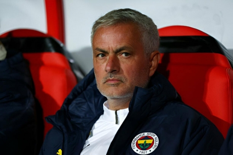 Rời Thổ Nhĩ Kỳ, Mourinho tuyên bố sẵn sàng tiếp quản CLB không ai ngờ