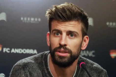 Gerard Pique 'rơi nước mắt' tại phiên tòa xét xử