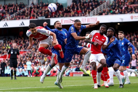 Mikel Merino tỏa sáng, Arsenal hạ đo ván Chelsea tại Emirates