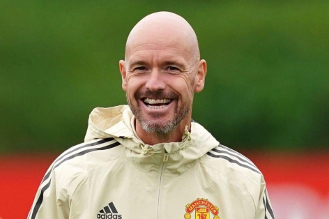 HLV Ten Hag nhận huy chương Cúp C2 nếu MU vô địch