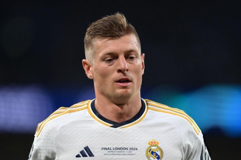 Toni Kroos giới thiệu, Real Madrid chi đậm mua 'siêu tiền vệ'