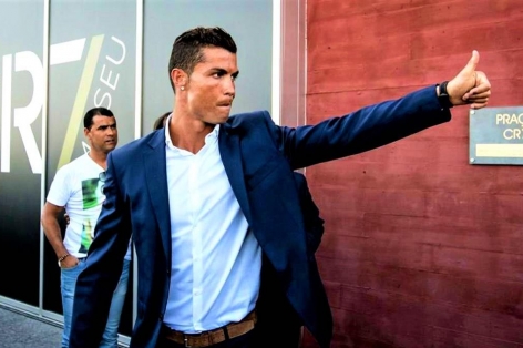 Rời Ả Rập, Ronaldo có thể gia nhập bến đỗ không ai ngờ đến