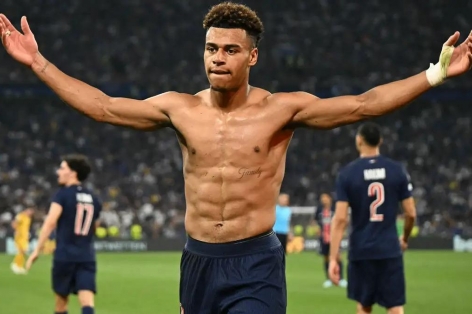 Desire Doue phá vỡ kỷ lục Champions League, sánh ngang Ronaldo