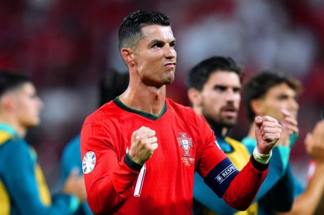 Ronaldo được ủng hộ gia nhập bến đỗ vĩ đại Ngoại hạng Anh