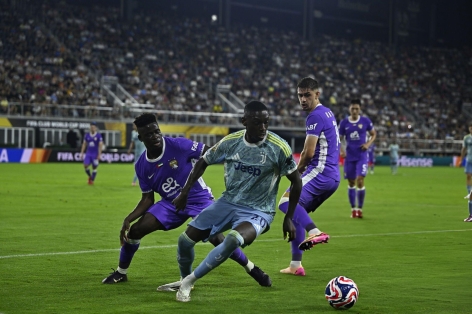 Trực tiếp Juventus 5-0 Al Ain: Không thể chống đỡ