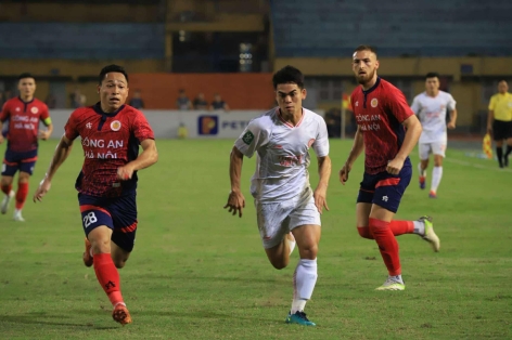 Trực tiếp CAHN 1-0 Viettel: Quang Hải tỏa sáng