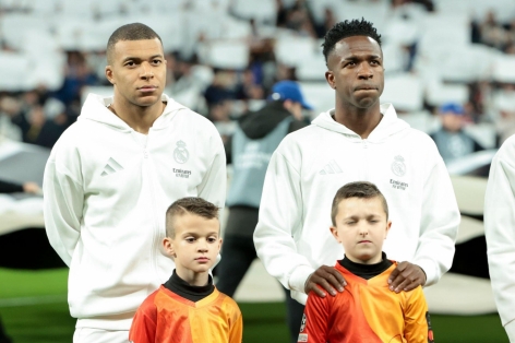 Nỗi sợ lớn nhất của Real Madrid về Mbappe và Vinicius đã thành sự thật
