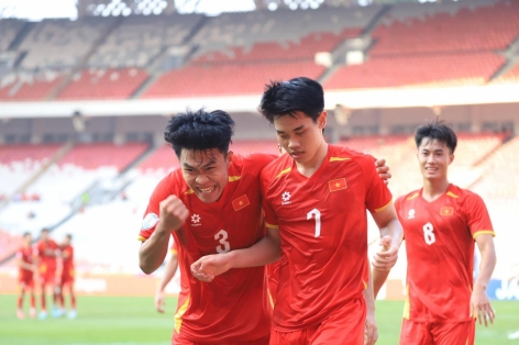 CĐV Indonesia phản ứng mạnh mẽ khi U23 Việt Nam vào chung kết