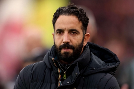 HLV Ruben Amorim: 'Hàng thủ MU quá thiếu chất lượng'