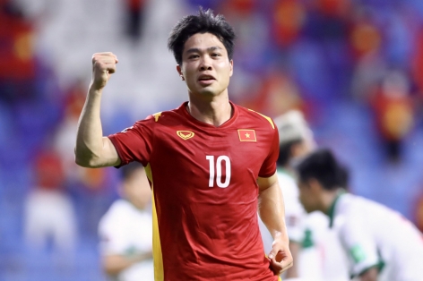 VIDEO: Bộ đôi HAGL tỏa sáng, ĐT Việt Nam có bàn thắng đầu tiên tại AFF Cup 2021