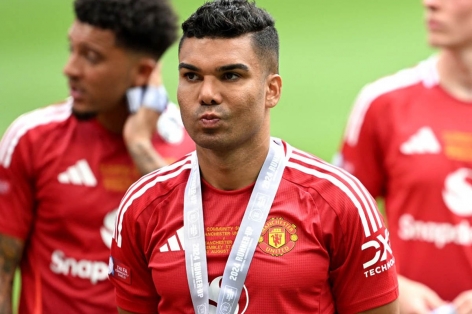 Casemiro phải rời MU từ rất lâu rồi