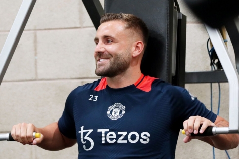 Tin vui cho fan MU: Luke Shaw trở lại luyện tập sau 9 tháng chấn thương