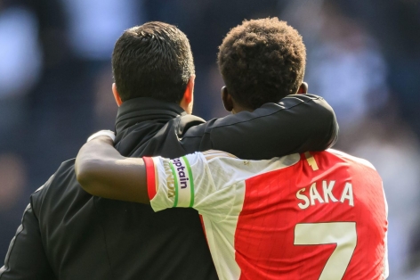 Arsenal có kế hoạch đưa Bukayo Saka