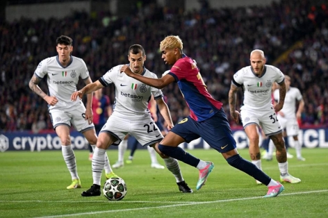 Barca và Inter rượt đuổi tỷ số: Màn trình diễn siêu điện ảnh