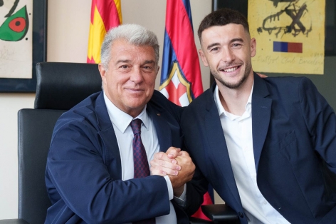 Tân binh Barca đứng trước cơ hội '1 bước lên tiên'