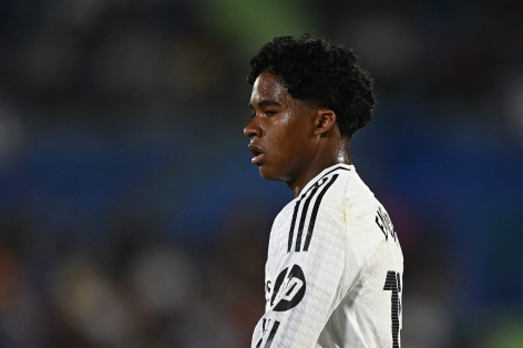 Real Madrid triệu tập gấp ngôi sao tới Mỹ
