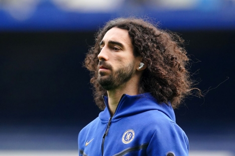 Cucurella vẫn 'hẹn hò' với một ngôi sao của Fluminense