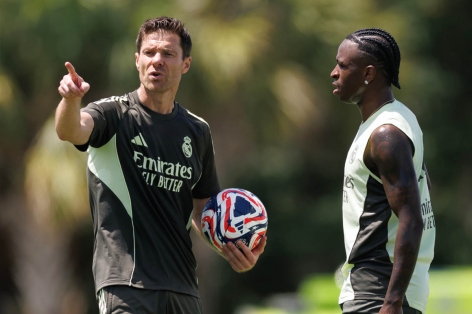 Vinicius bất mãn với tân HLV Xabi Alonso