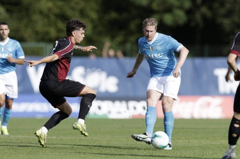 De Bruyne nhận thất bại trong trận đầu tiên đá cho Napoli