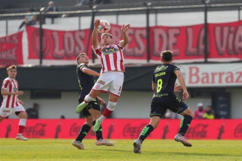 Nhận định Banfield vs Barracas Central: Quá khó đoán định