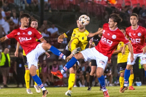 Nhận định Melbourne Knights vs Hume City: Cần lắm trận thắng