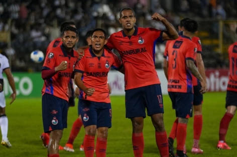 Nhận định Municipal vs Miguelito: Chênh lệch đẳng cấp