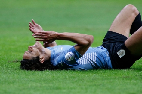 Video bàn thắng Uruguay 0(2) - 0(4) Colombia: Chiến đấu nghẹt thở